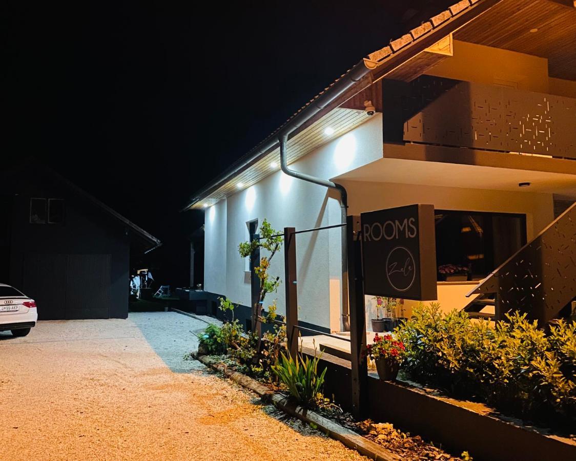 Rooms & Apartment Zala Airport Shuttle Option Церклье-на-Гореньскем Экстерьер фото