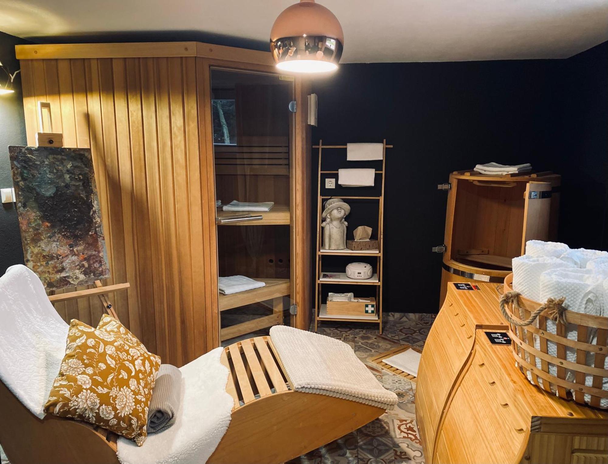 Rooms & Apartment Zala Airport Shuttle Option Церклье-на-Гореньскем Экстерьер фото